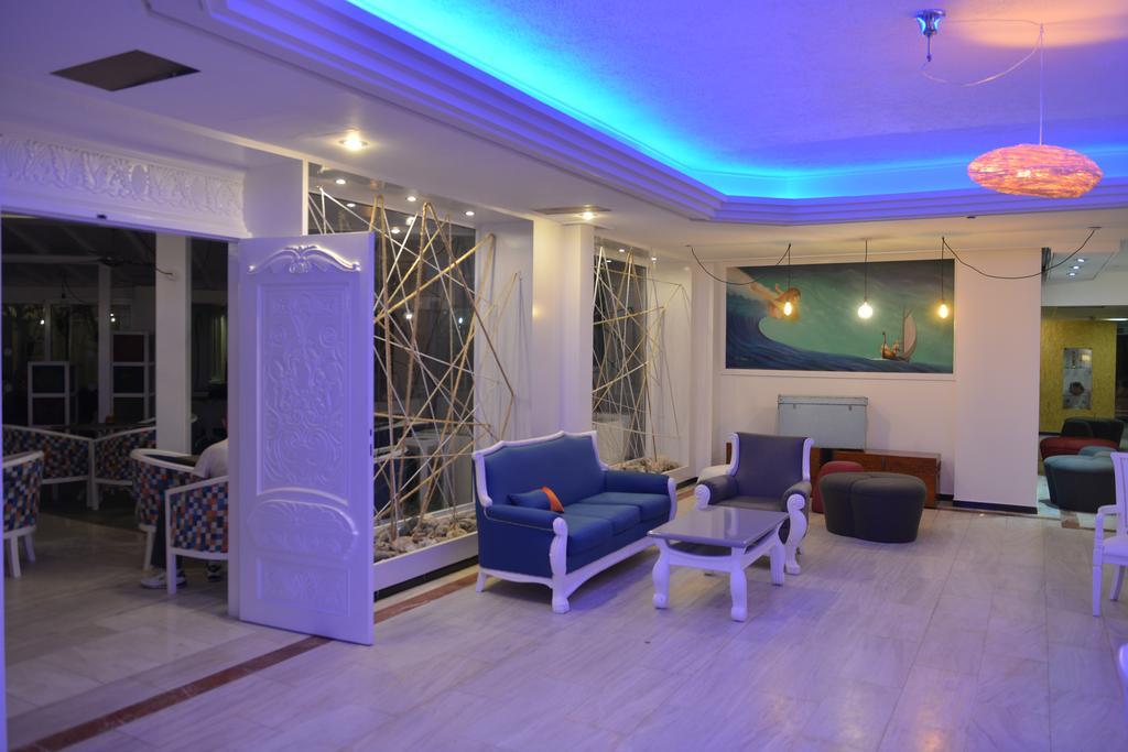 Nereus Hotel Paphos Luaran gambar