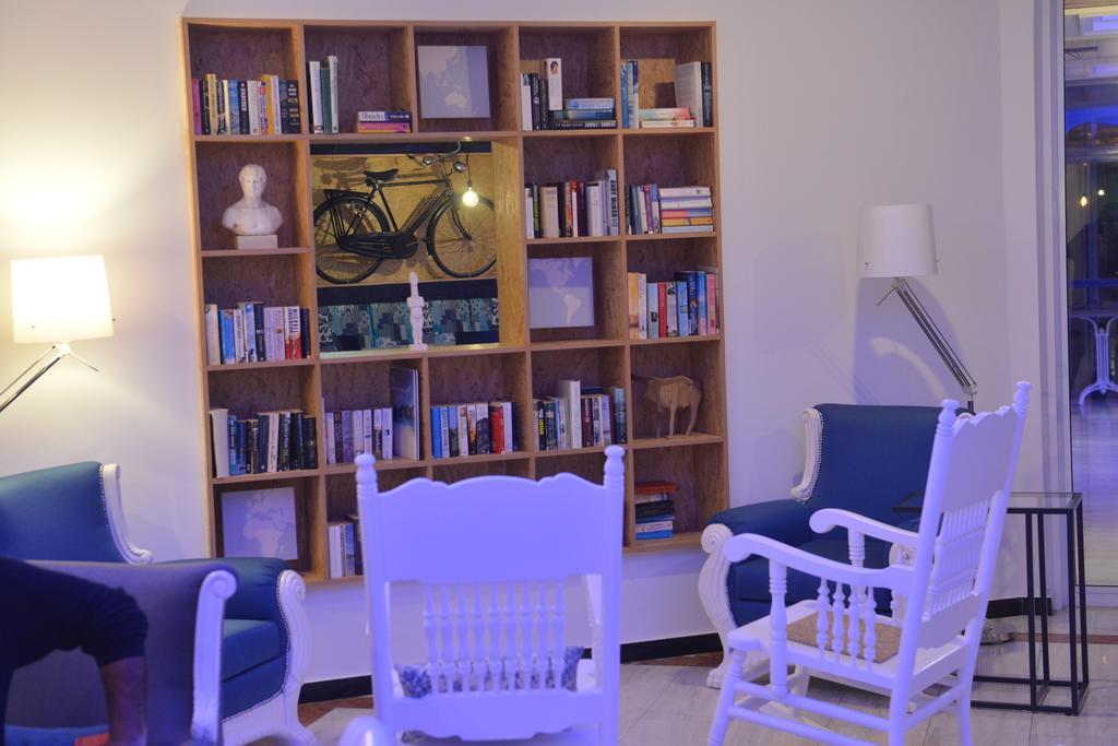Nereus Hotel Paphos Luaran gambar